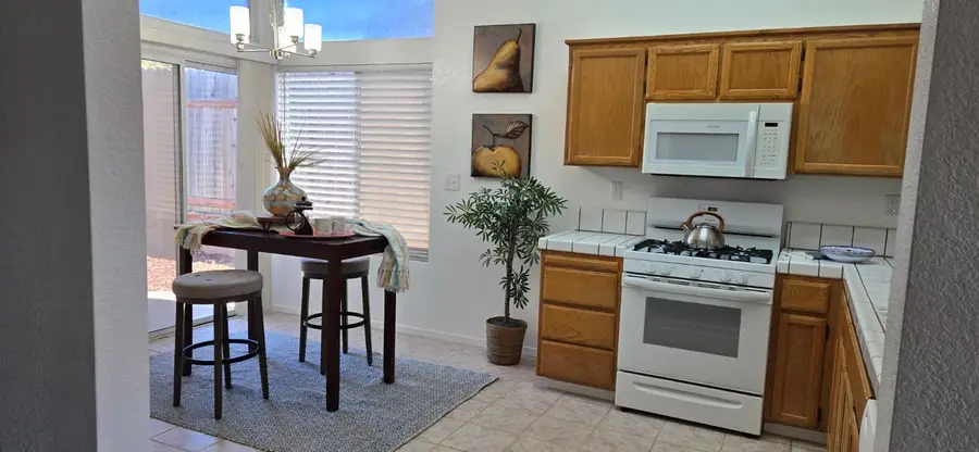 8453 Camino Vista Way, Elk Grove, CA 95624 - #3