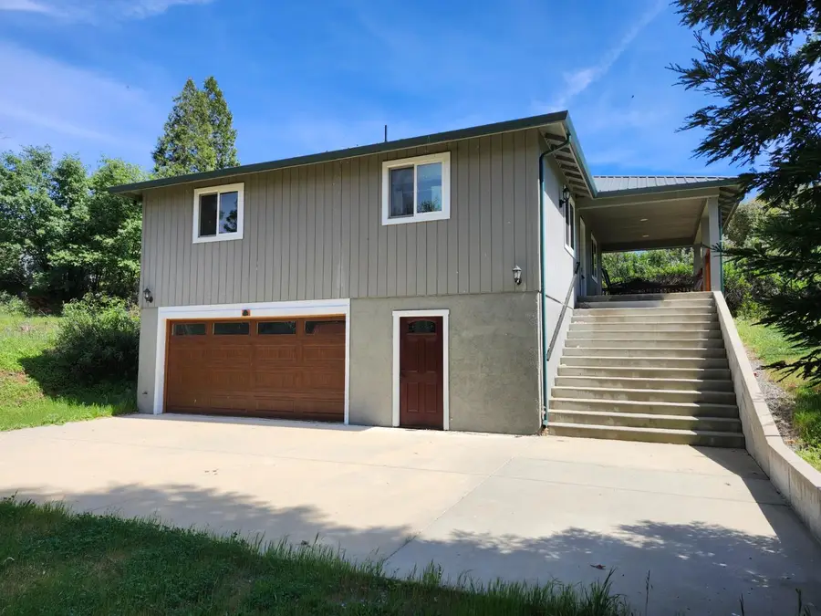 10006 Wendell Road, Mountain Ranch, CA 95246 - #2