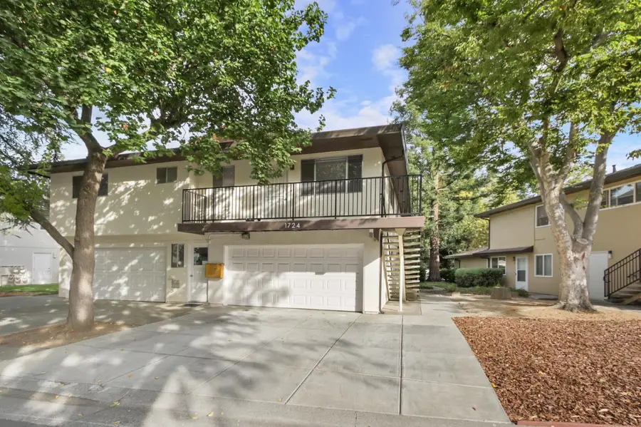 1724 Fremont Court #4, Davis, CA 95618 - #2