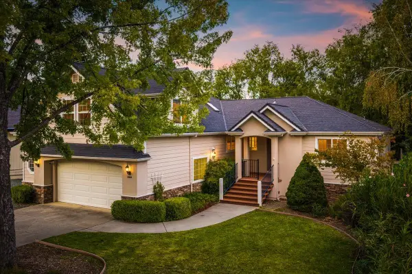 12963 Thistle Loop, Penn Valley, CA 95946