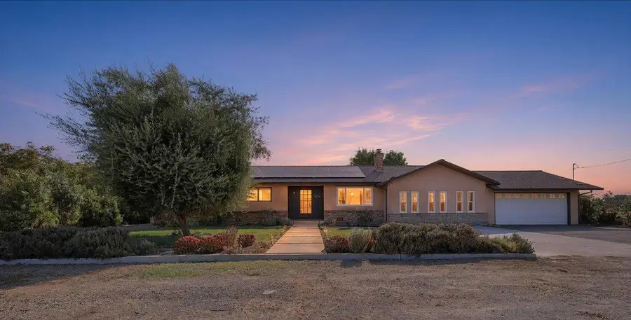 3076 S Walton Avenue, Yuba City, CA 95993 - #2