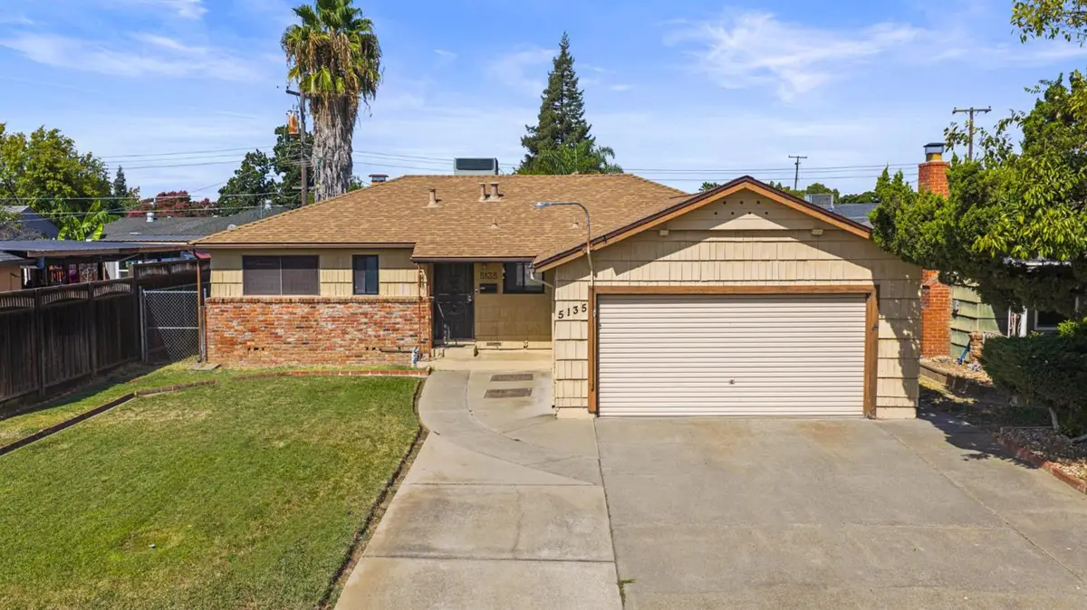 5135 53rd Avenue, Sacramento, CA 95823 - #1