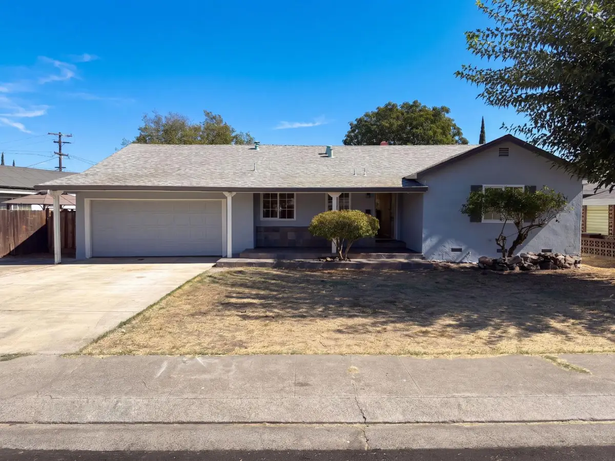 3020 Christina Avenue, Stockton, CA 95204 - #1