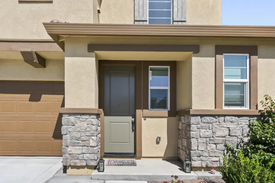 5254 Oceanside Dr, Sacramento, CA 95835 - #2