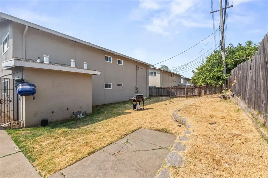 7837 Sayonara Drive, Citrus Heights, CA 95610 - #3