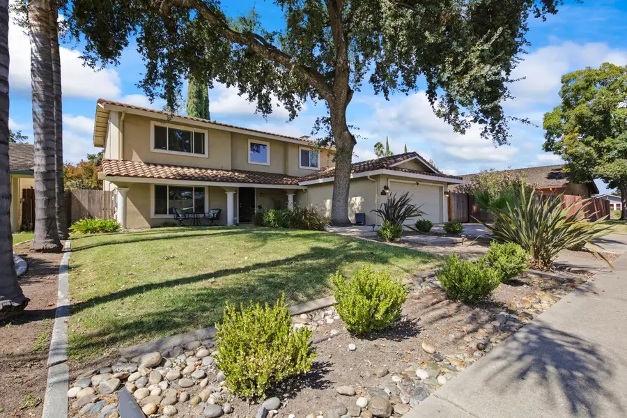 911 Graywood Circle, Stockton, CA 95209 - #2
