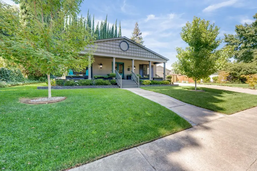 917 Fallen Leaf Way, Sacramento, CA 95864 - #2