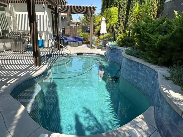 2209 Coryton Lane, Roseville, CA 95747