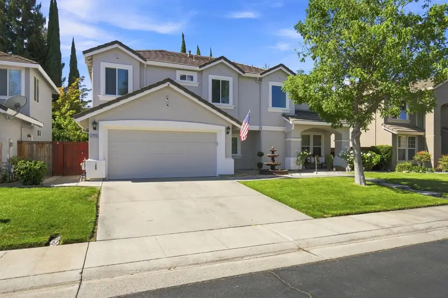 3705 Grand Point Lane, Elk Grove, CA 95758 - #2