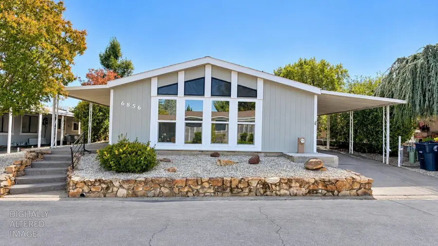 6856 Lake Cove Lane, Citrus Heights, CA 95621 - #3
