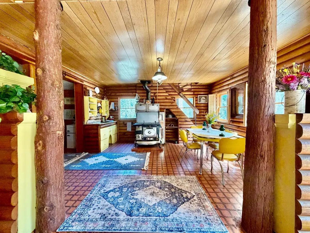 60 Whiteside Drive, Arnold, CA 95223 - #1