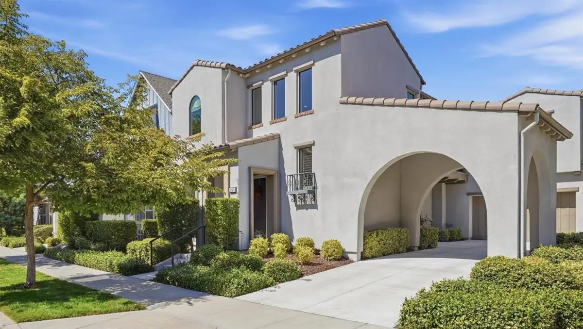 3325 Dullanty Way, Sacramento, CA 95816 - #1
