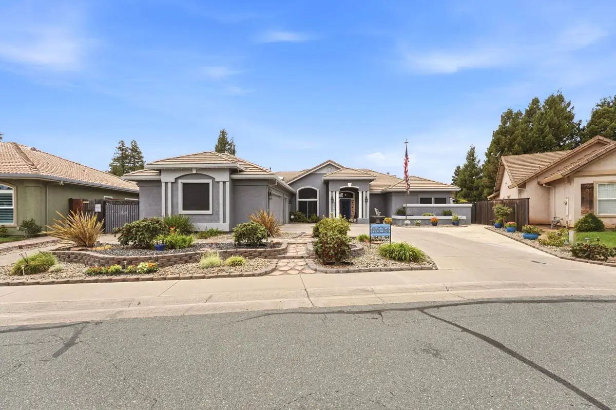 8634 Wilmot Court, Elk Grove, CA 95624 - #1