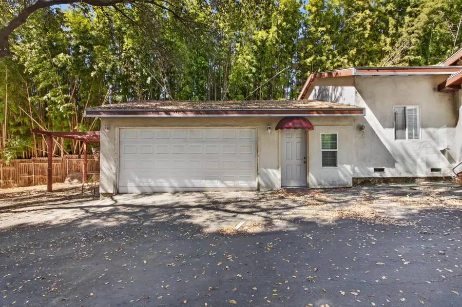 8879 Sunset Avenue, Fair Oaks, CA 95628 - #3