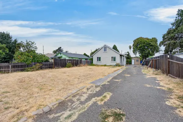 2821 38th Avenue, Sacramento, CA 95824