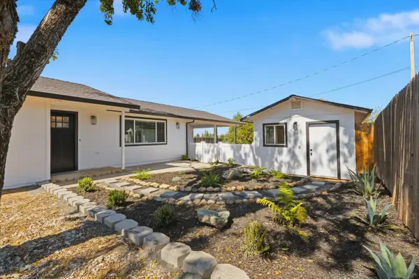 12171 Dry Creek Road, Auburn, CA 95602
