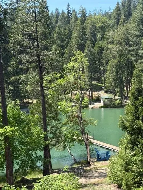 468 Mauna Kea Drive, Arnold, CA 95223