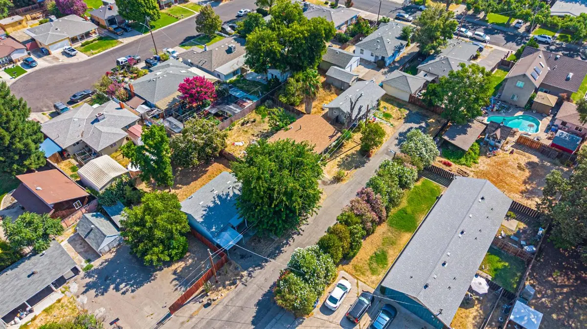 1121 El Vecino Court, Modesto, CA 95350 - #1