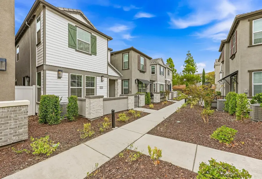 3523 Sparrow Court, West Sacramento, CA 95691 - #3