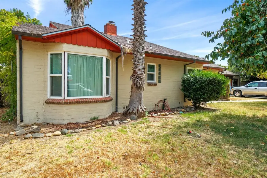 3216 Palmer Street, Sacramento, CA 95815 - #2