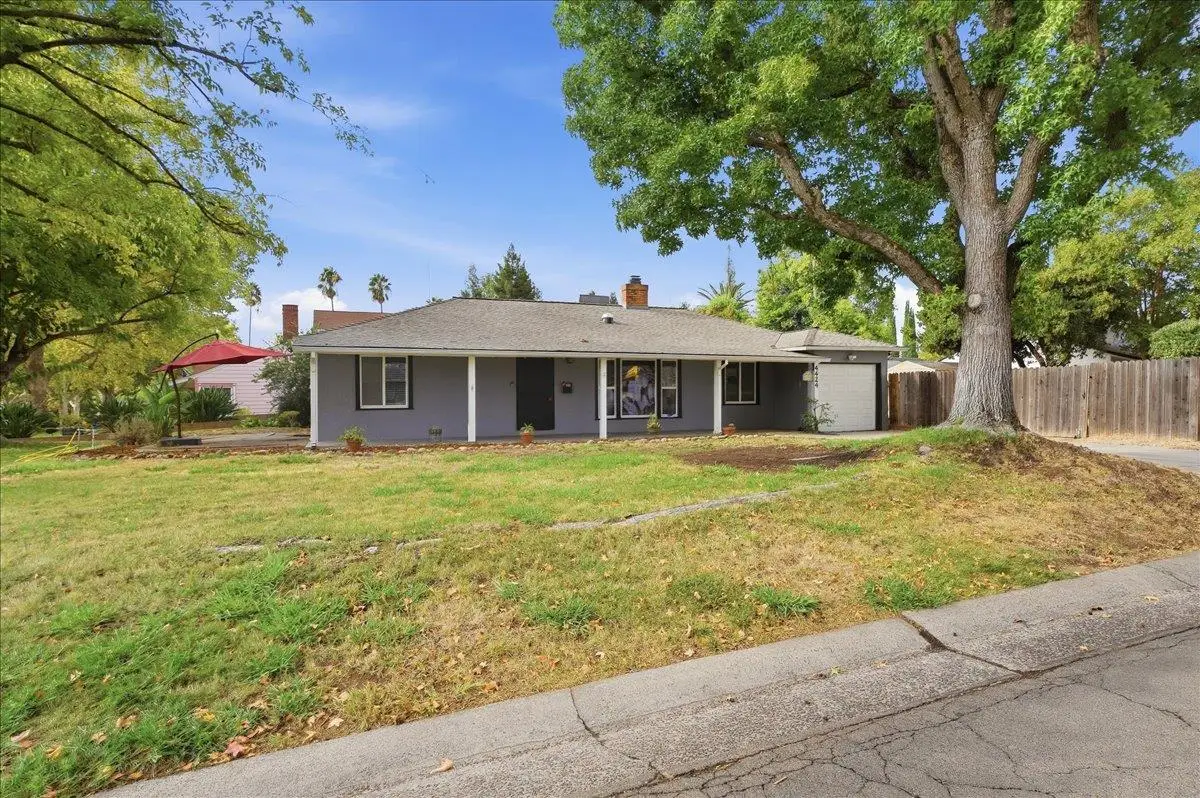 4424 Hazelwood Avenue, Sacramento, CA 95821 - #1