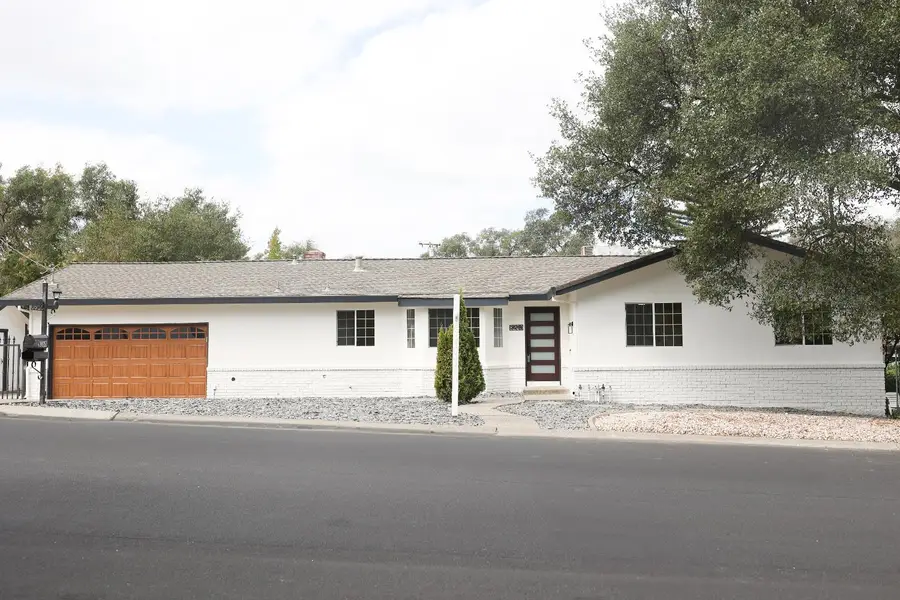 8260 E Granite Drive, Granite Bay, CA 95746 - #2