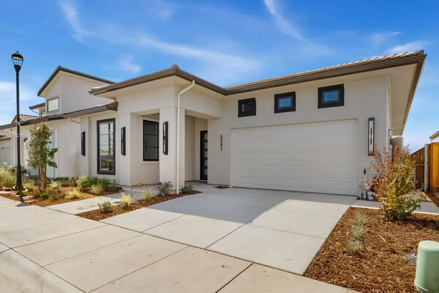 5597 Thomson Loop, Davis, CA 95616 - #3