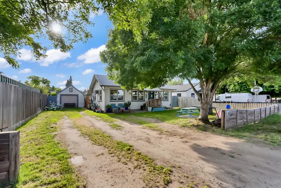 3424 N Gratton Road, Denair, CA 95316 - #2