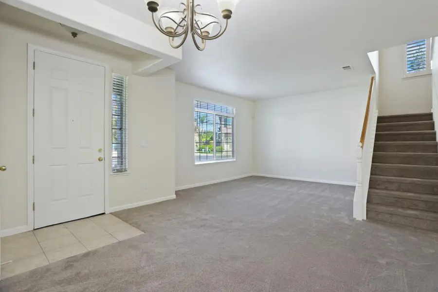 3164 English Oak Circle, Stockton, CA 95209 - #3