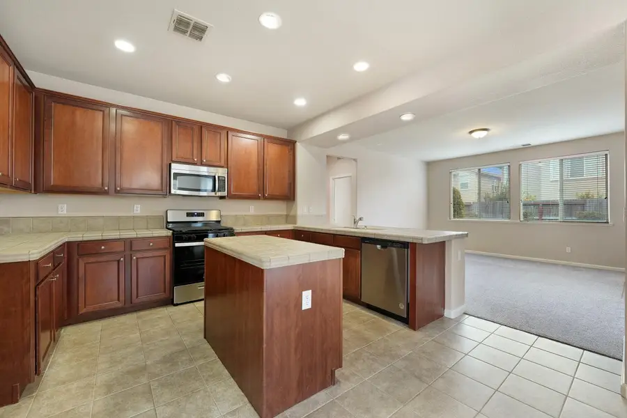 4414 Niobe Circle, Rancho Cordova, CA 95742 - #3