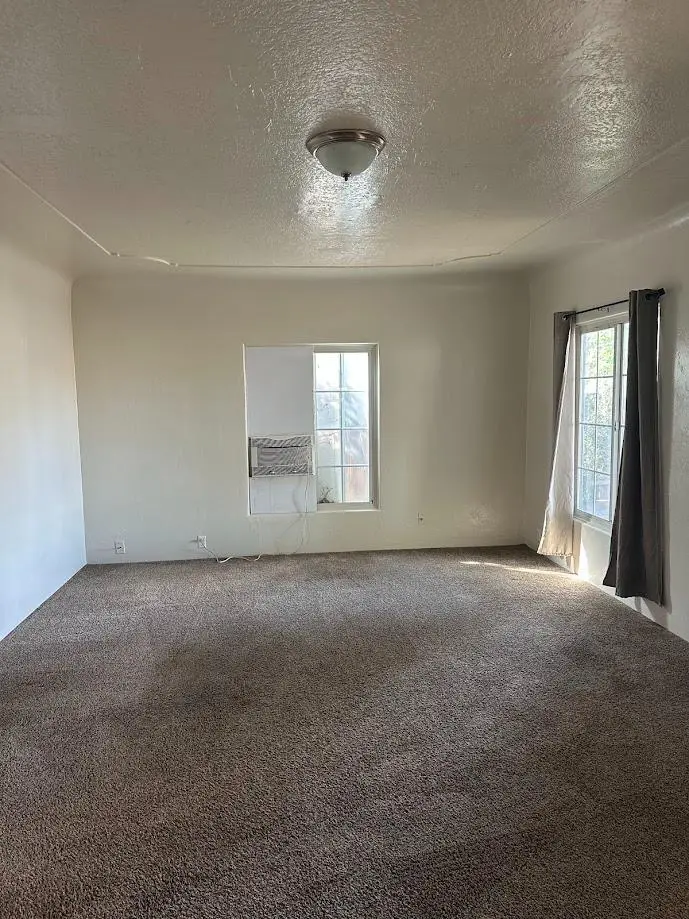 960 Kenwood Avenue, Turlock, CA 95380 - #3