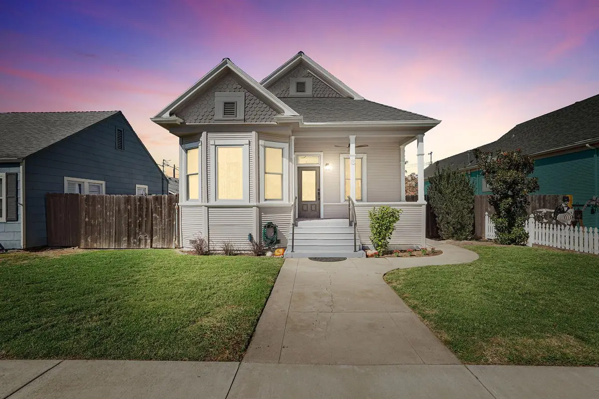 237 S Pleasant Avenue, Lodi, CA 95240 - #1