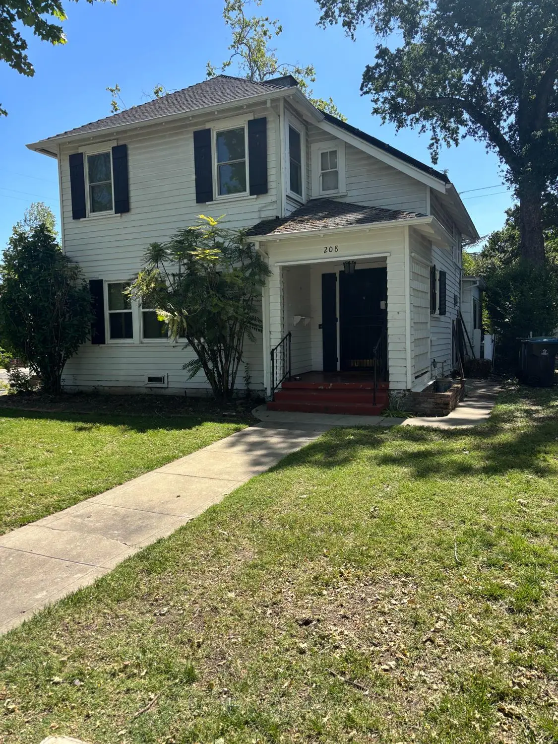 208 W Knoles Way, Stockton, CA 95204 - #1