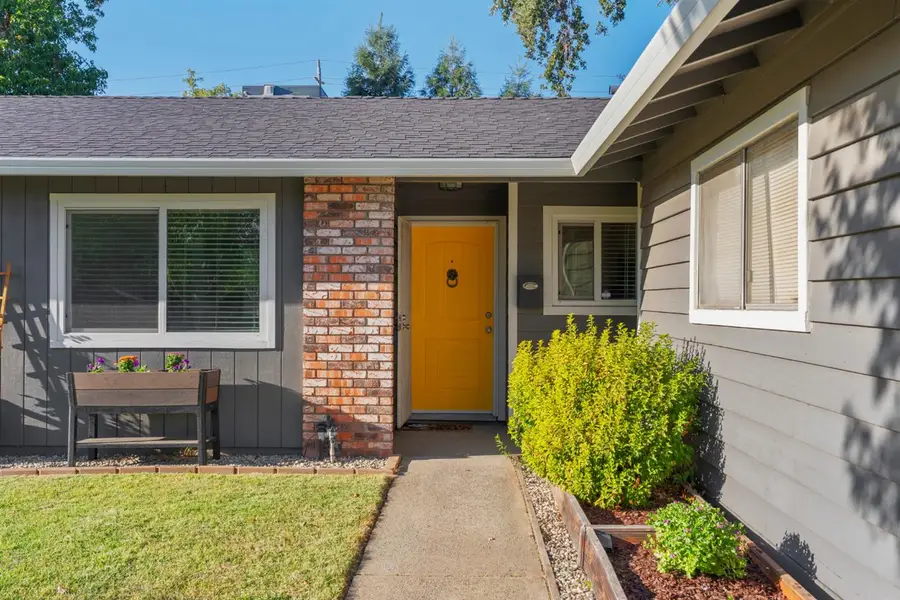 7813 Spring Valley Avenue, Citrus Heights, CA 95610 - #3