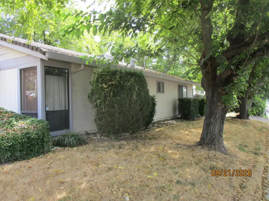 8700 Saints Way, Sacramento, CA 95826 - #3