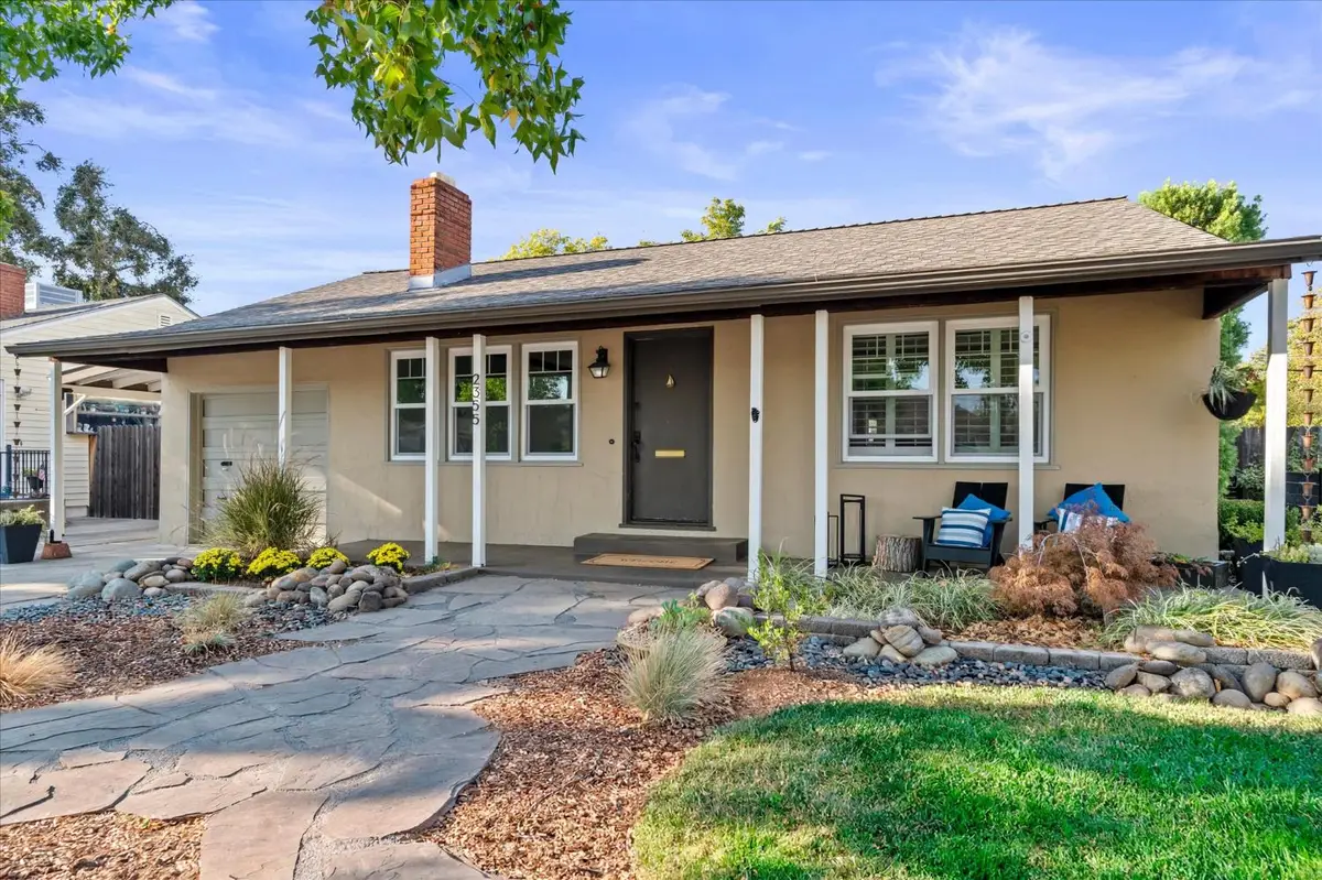 2355 Hooke Way, Sacramento, CA 95822 - #1