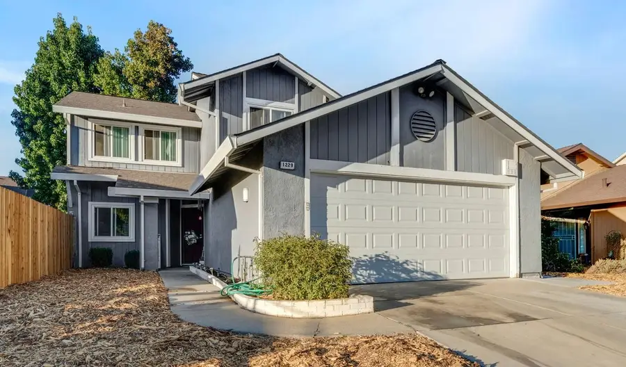 1229 Fall Creek Way, Sacramento, CA 95833 - #2
