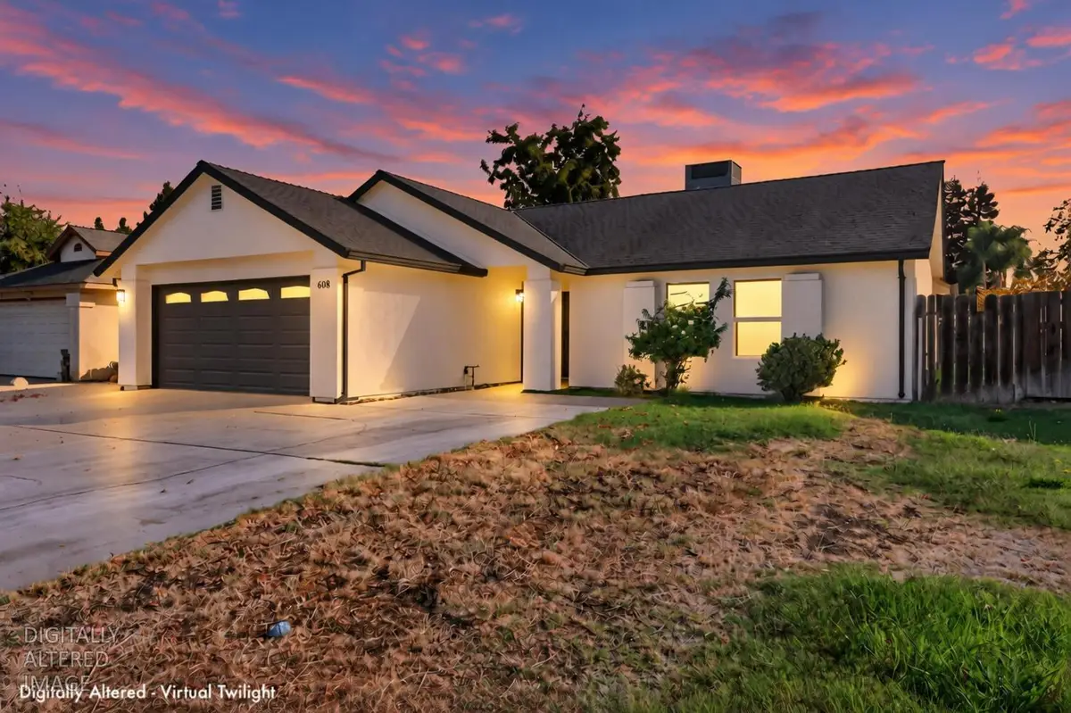 608 Bronze Lane, Waterford, CA 95386 - #1