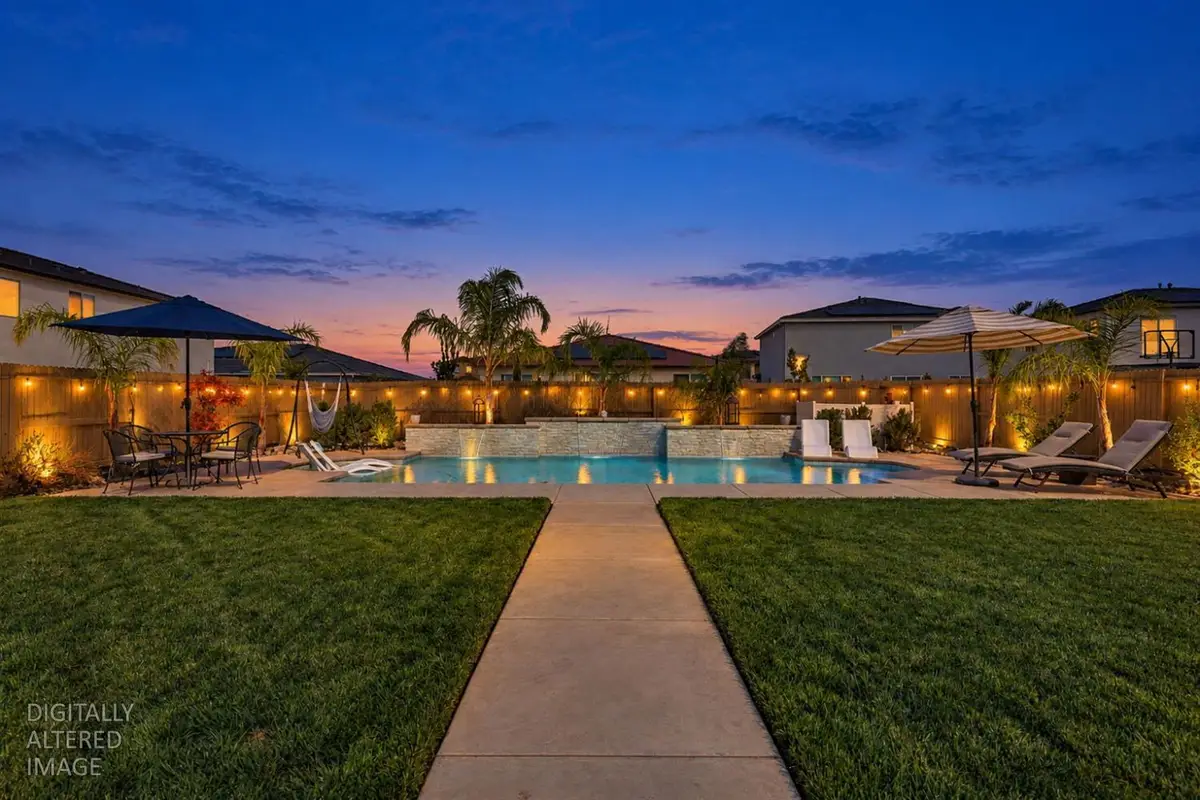 2072 Upper Bank Way, Roseville, CA 95747 - #1