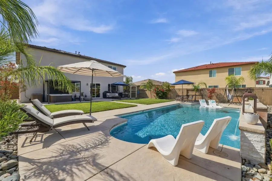 2072 Upper Bank Way, Roseville, CA 95747 - #2