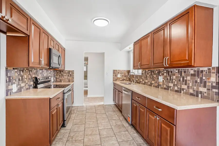 317 Goya Drive, Stockton, CA 95207 - #2