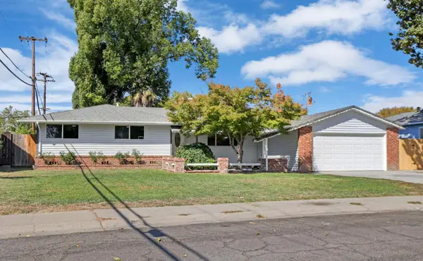 4613 B Parkway, Sacramento, CA 95823
