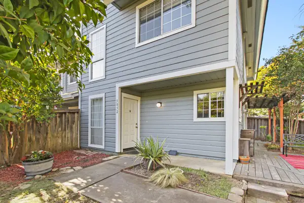 3052 Woods Circle, Davis, CA 95616