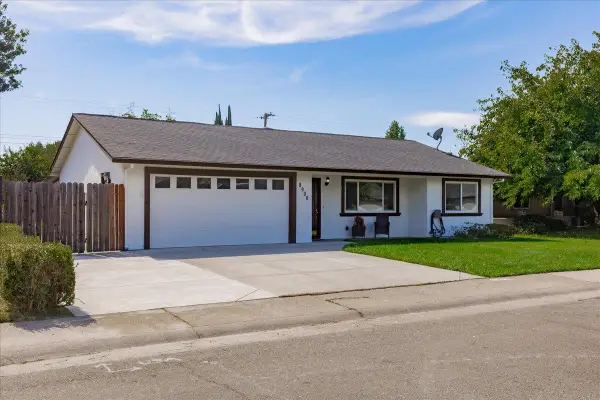 8000 Alma Mesa Way, Citrus Heights, CA 95610