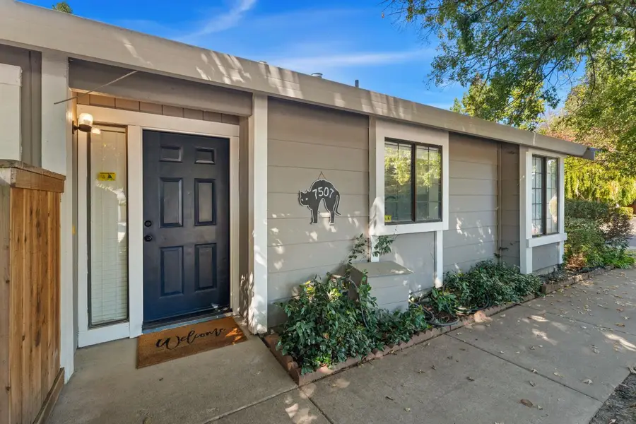 7507 Deltawind Drive, Sacramento, CA 95831 - #2