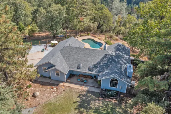 4929 Escondito Court, Camino, CA 95709