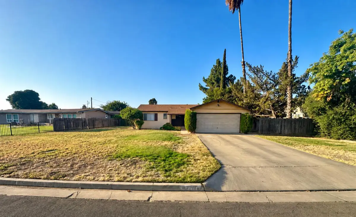 2201 Philip Avenue, Corcoran, CA 93212 - #1