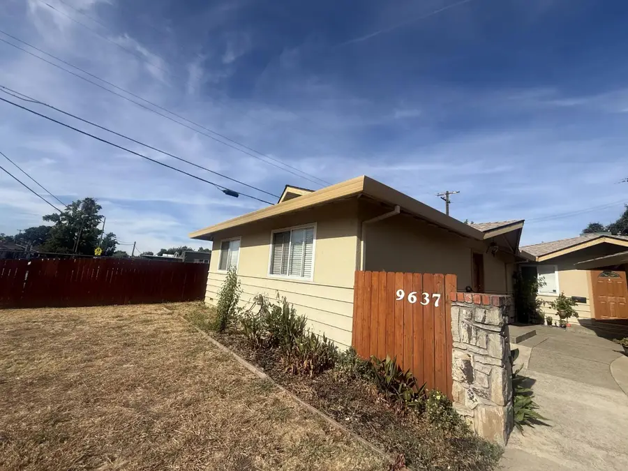 9637 Lake Natoma Drive, Orangevale, CA 95662 - #3