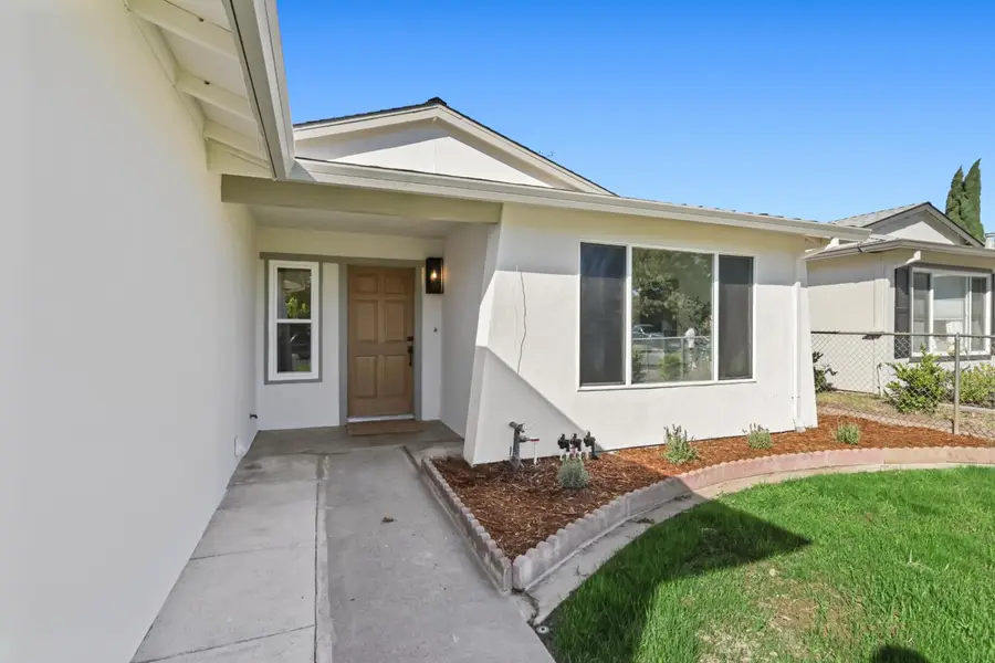 7349 Arutas Drive, North Highlands, CA 95660 - #2