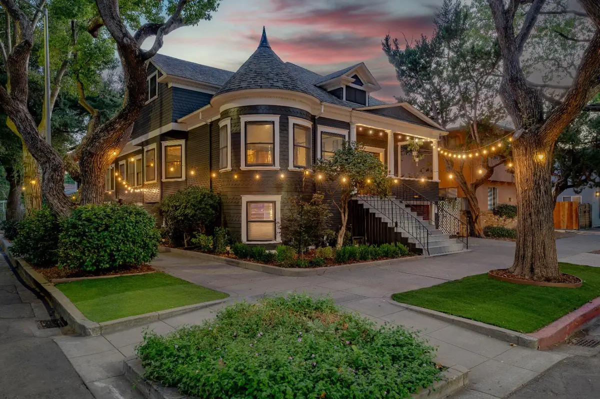 1130 T Street, Sacramento, CA 95811 - #1
